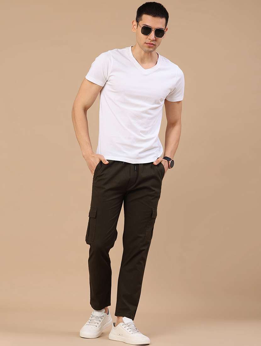 men solid mid rise regular fit cargo  - 22341721 -  Standard Image - 4