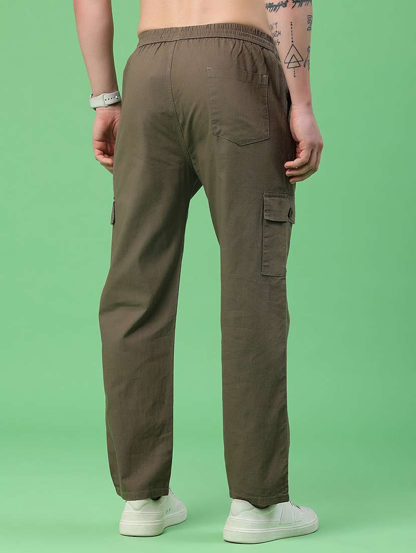 men solid mid rise regular fit cargo  - 22341722 -  Standard Image - 4