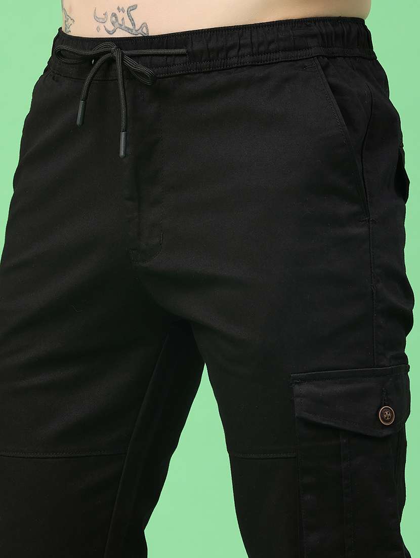 men solid mid rise regular fit jogger - 22341726 -  Standard Image - 1