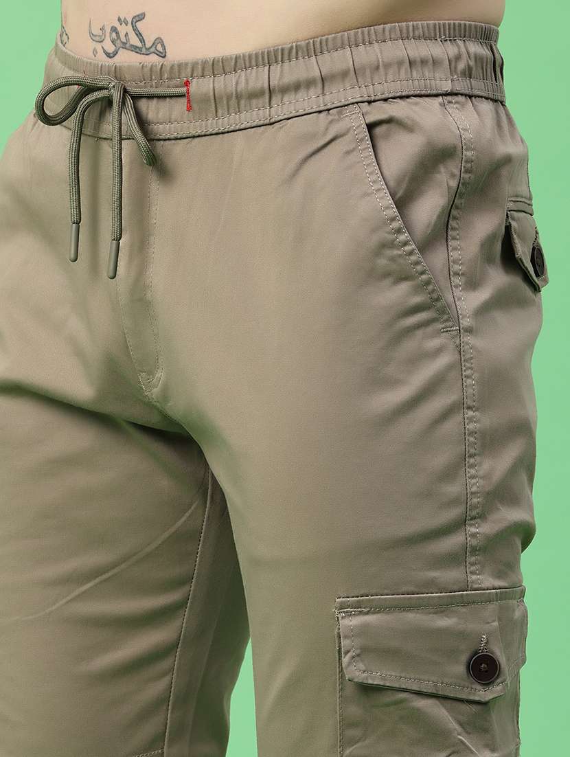 men solid mid rise regular fit jogger - 22341729 -  Standard Image - 1