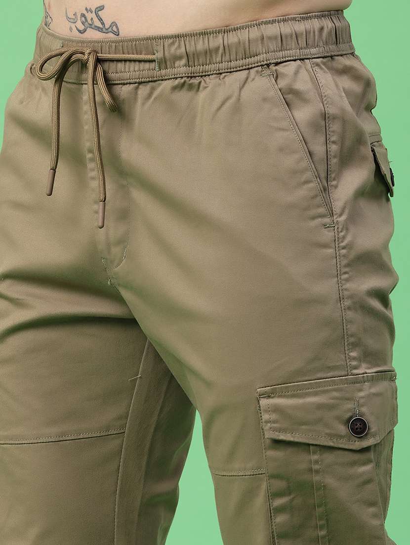 men solid mid rise regular fit jogger - 22341732 -  Standard Image - 1
