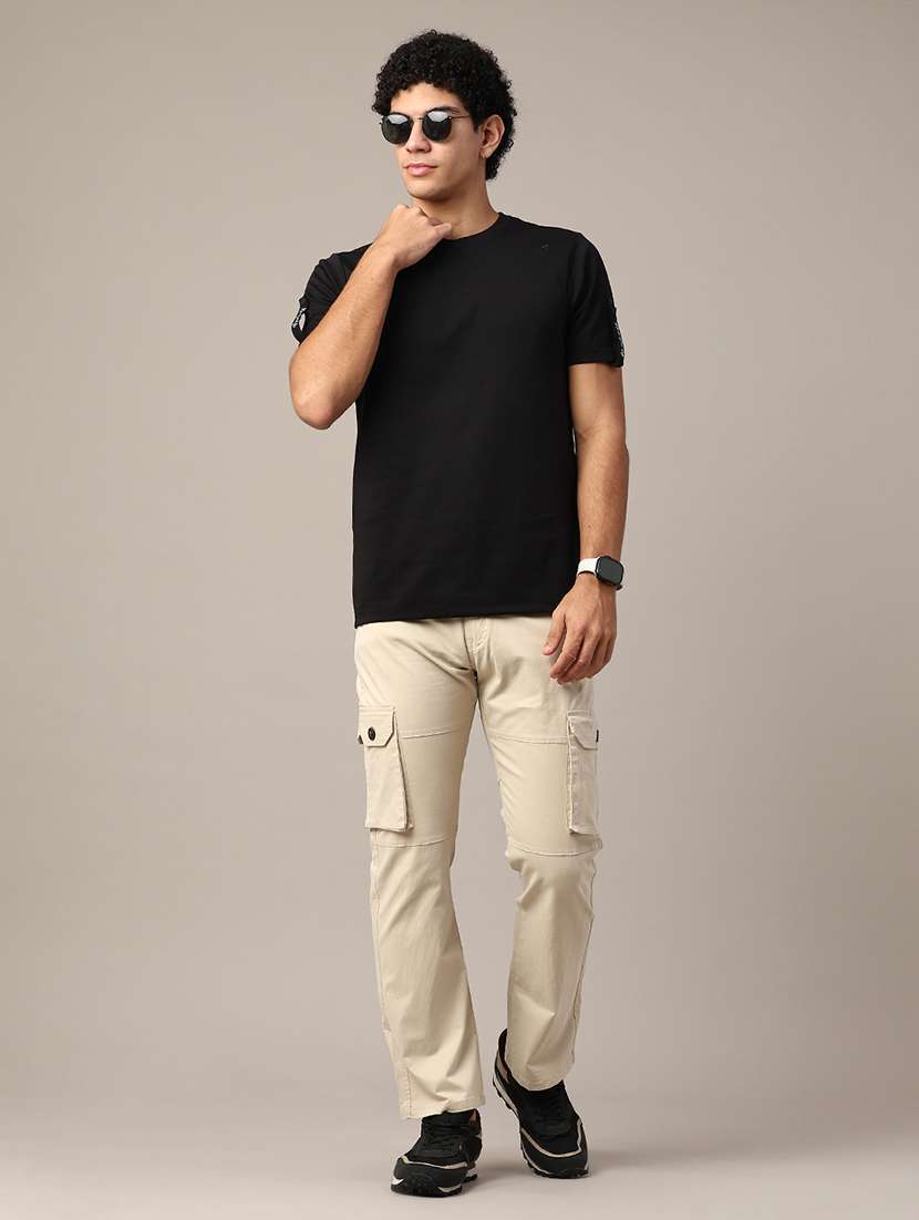 men solid mid rise regular fit cargo  - 22341743 -  Standard Image - 4