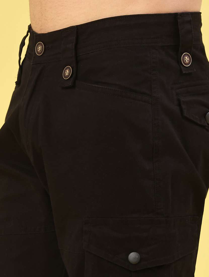 men solid mid rise regular fit cargo  - 22341744 -  Standard Image - 1