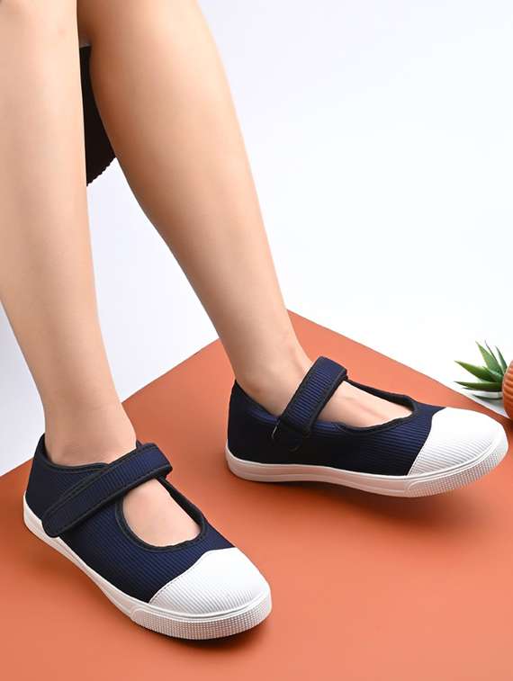 women solid mary jane casual shoe - 22341999 -  Standard Image - 1