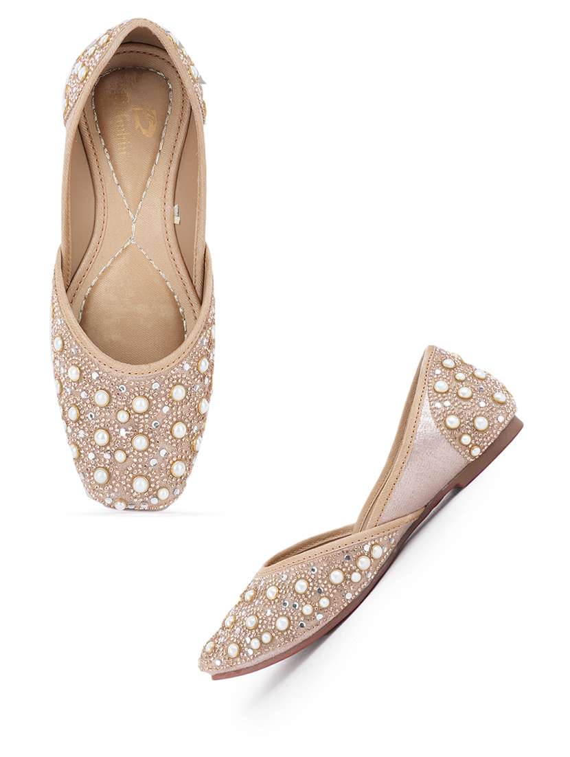 women embellished slip on mojari - 22342025 -  Standard Image - 1