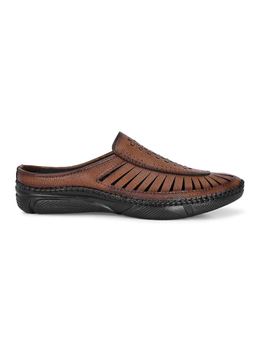 men textured slip on sandal - 22342131 -  Standard Image - 1