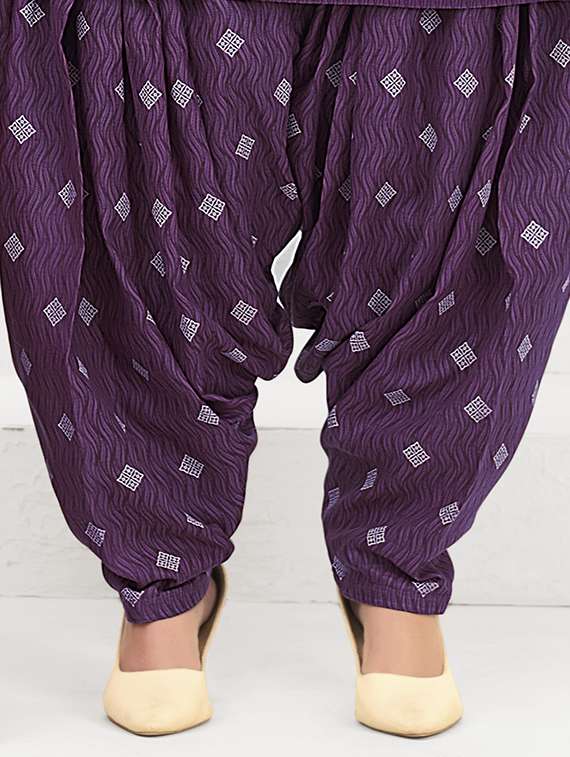women printed three quarter sleeve kurta patiala with dupatta set - 22345727 -  Standard Image - 4