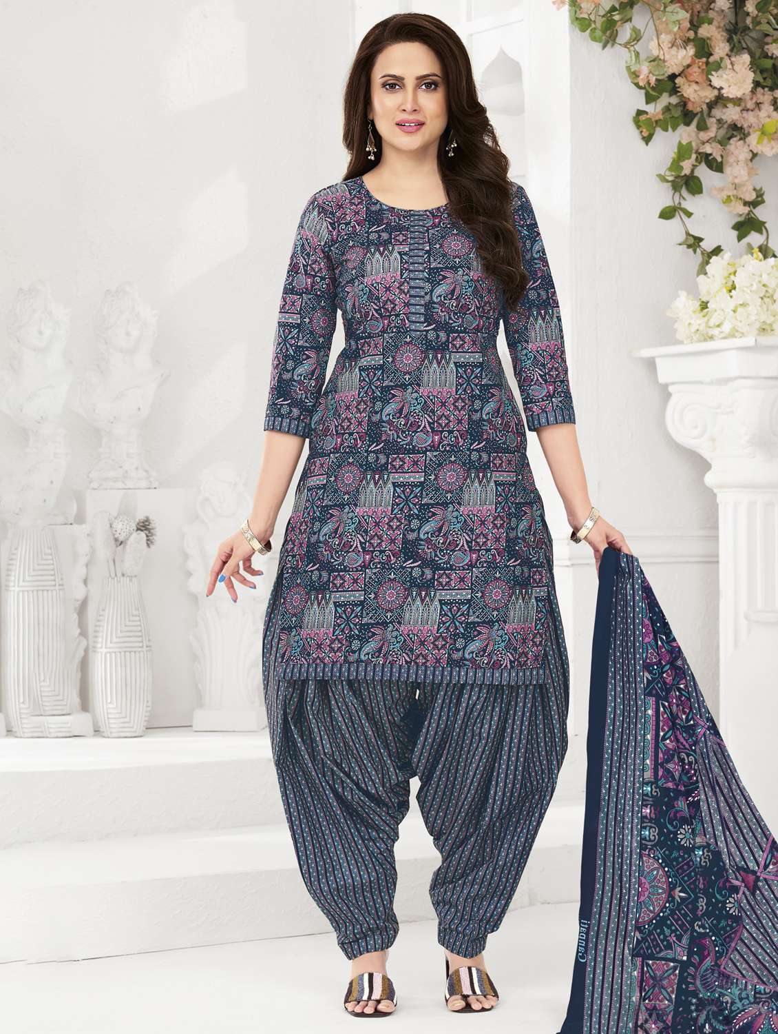women printed three quarter sleeve kurta patiala with dupatta set - 22345742 -  Standard Image - 1