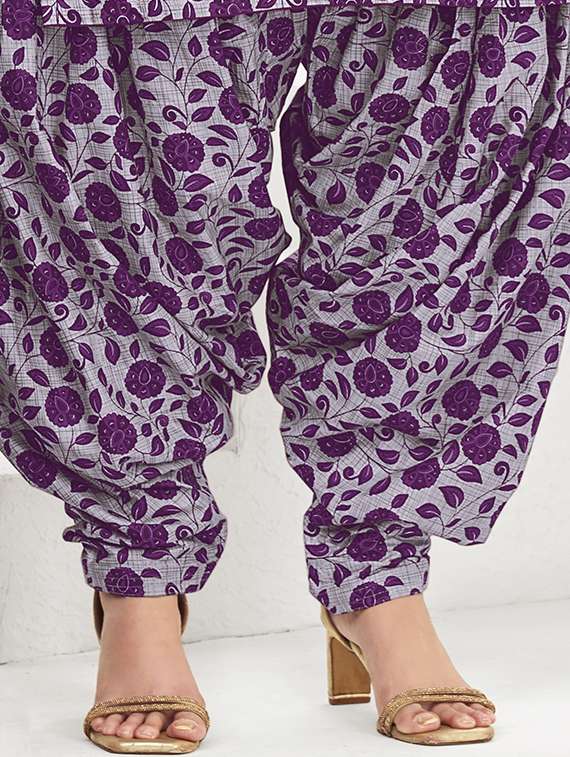 women printed three quarter sleeve kurta patiala with dupatta set - 22345744 -  Standard Image - 4