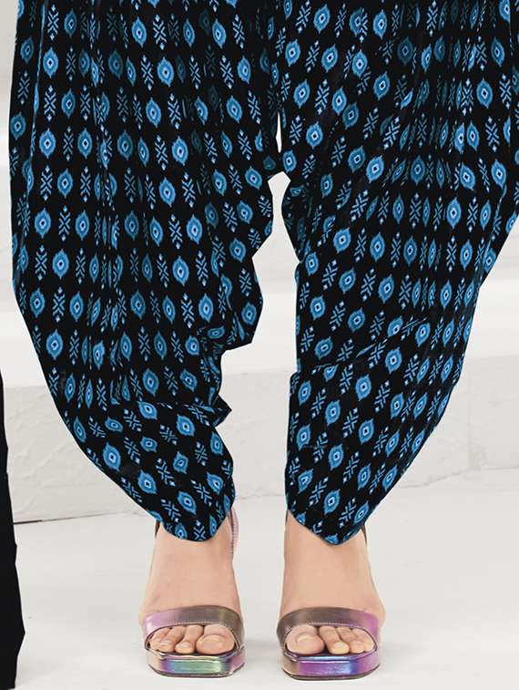 women printed three quarter sleeve kurta patiala with dupatta set - 22345754 -  Standard Image - 4