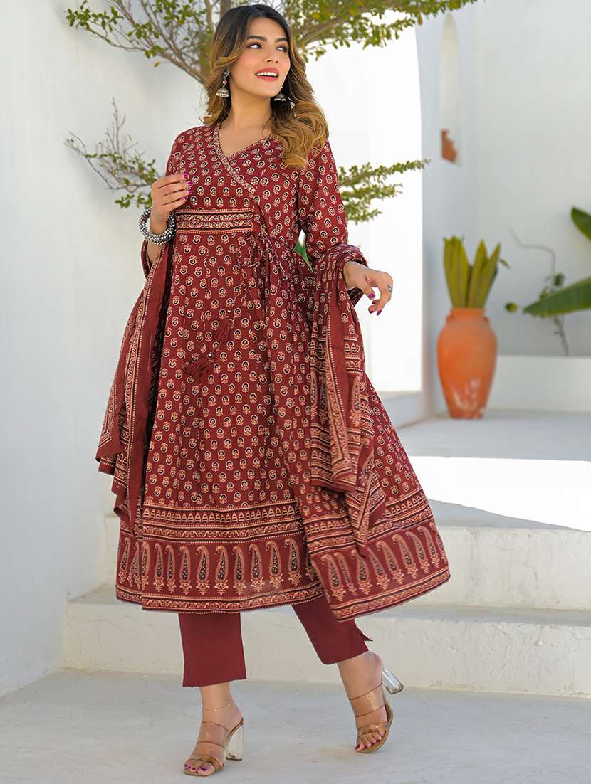 Women Printed Three Quarter Sleeve Kurta Pant With Dupatta Set - 22345786 -  Standard Image - 1