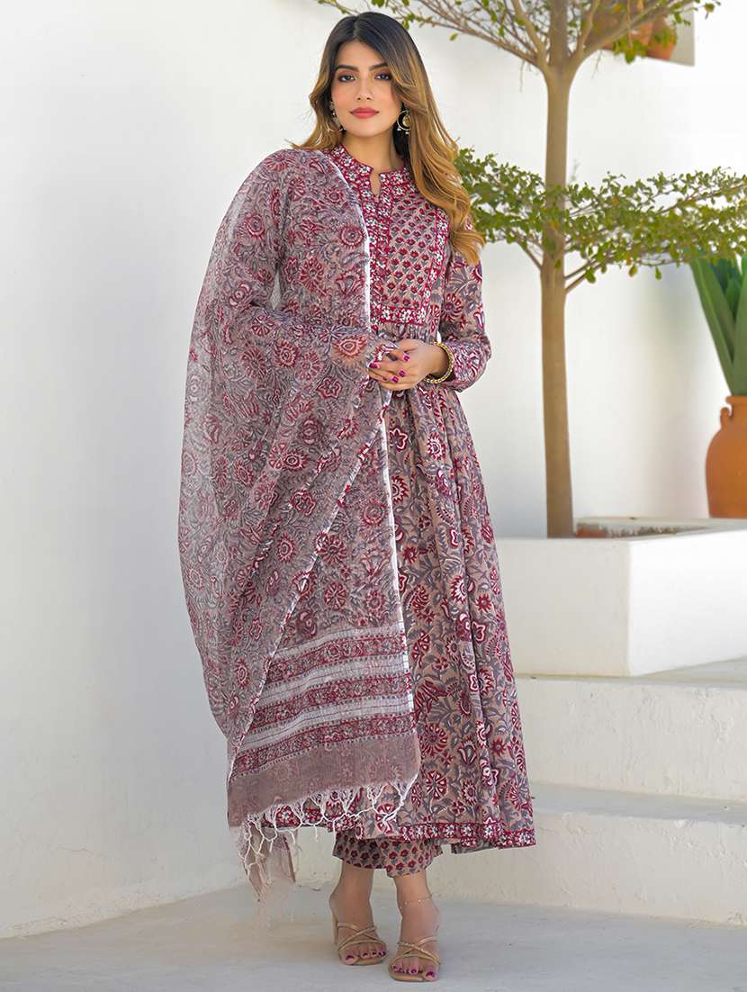 women printed long sleeve kurta pant with dupatta set - 22345791 -  Standard Image - 4