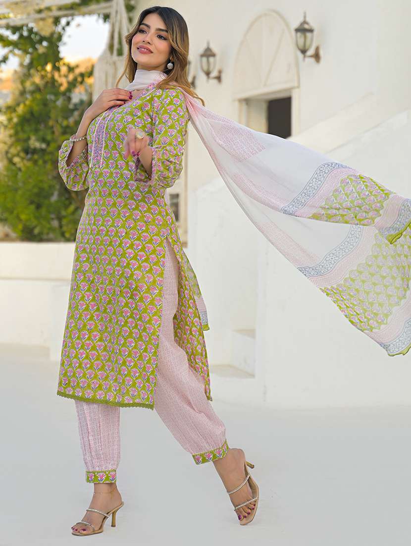 women printed three quarter sleeve kurta salwar with dupatta set - 22345793 -  Standard Image - 1