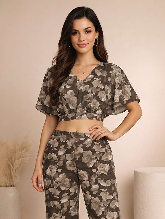 women printed top and palazzo co-ord set - 22345816 -  Standard Image - 1