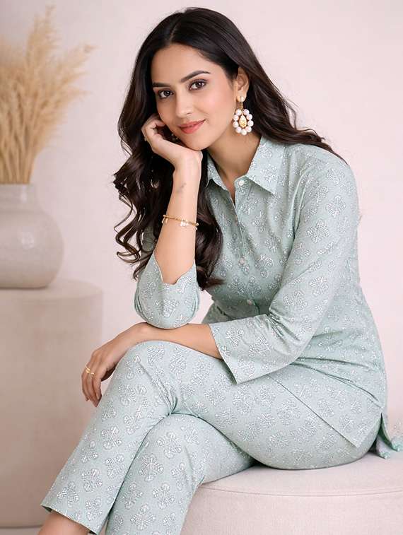 women printed shirt and trouser co-ord set - 22345821 -  Standard Image - 1