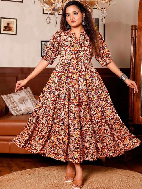 Buy woolen long dresses for women under 500 in India @ Limeroad Buy woolen long dresses for women under 500 in India @ Limeroad