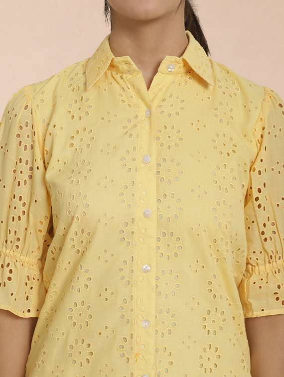 women solid puff sleeve schiffli shirt dress - 22345919 -  Standard Image - 4