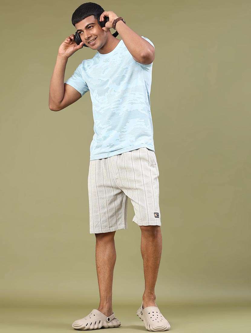 men striped mid rise regular fit bermuda shorts - 22346110 -  Standard Image - 4