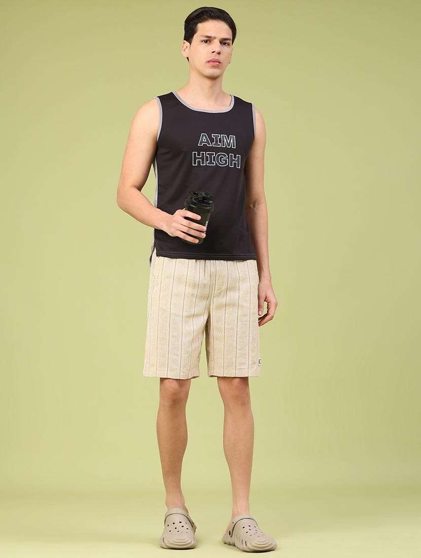men striped mid rise regular fit bermuda shorts - 22346111 -  Standard Image - 4
