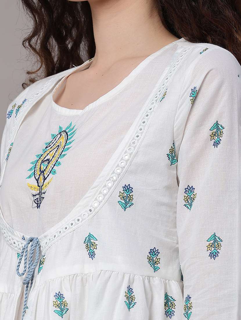 women printed three quarter sleeves flared kurta - 22346180 -  Standard Image - 1