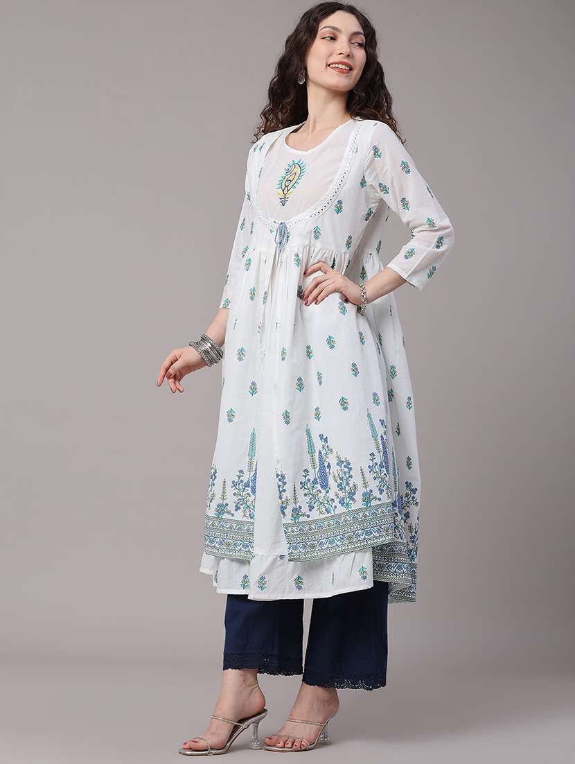 women printed three quarter sleeves flared kurta - 22346180 -  Standard Image - 4