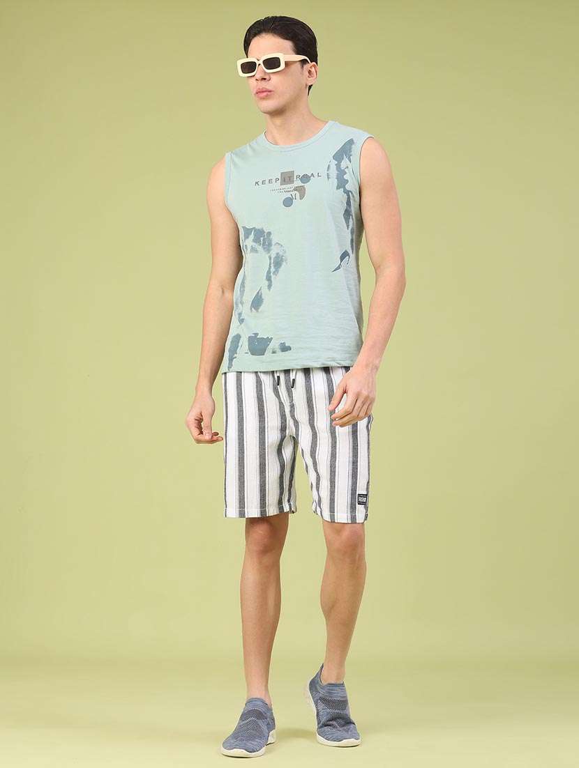 men striped mid rise regular fit bermuda shorts - 22346471 -  Standard Image - 4