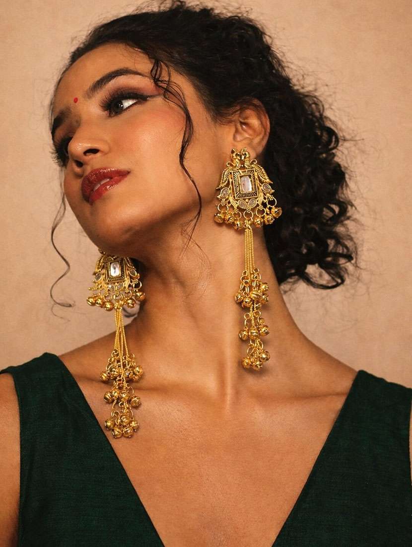 kashmiri gold plated long drop earrings with kundan & ghungroo work - 22346620 -  Standard Image - 1