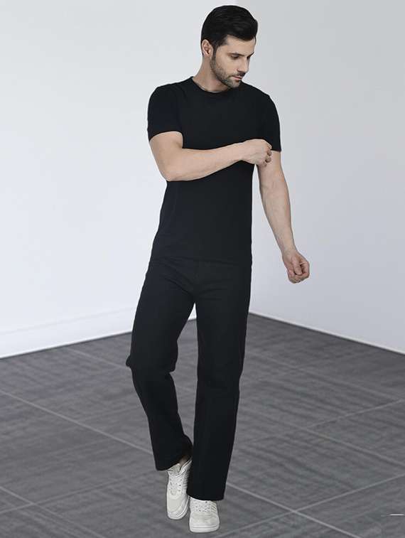 men solid mid rise straight fit jeans  - 22349346 -  Standard Image - 4