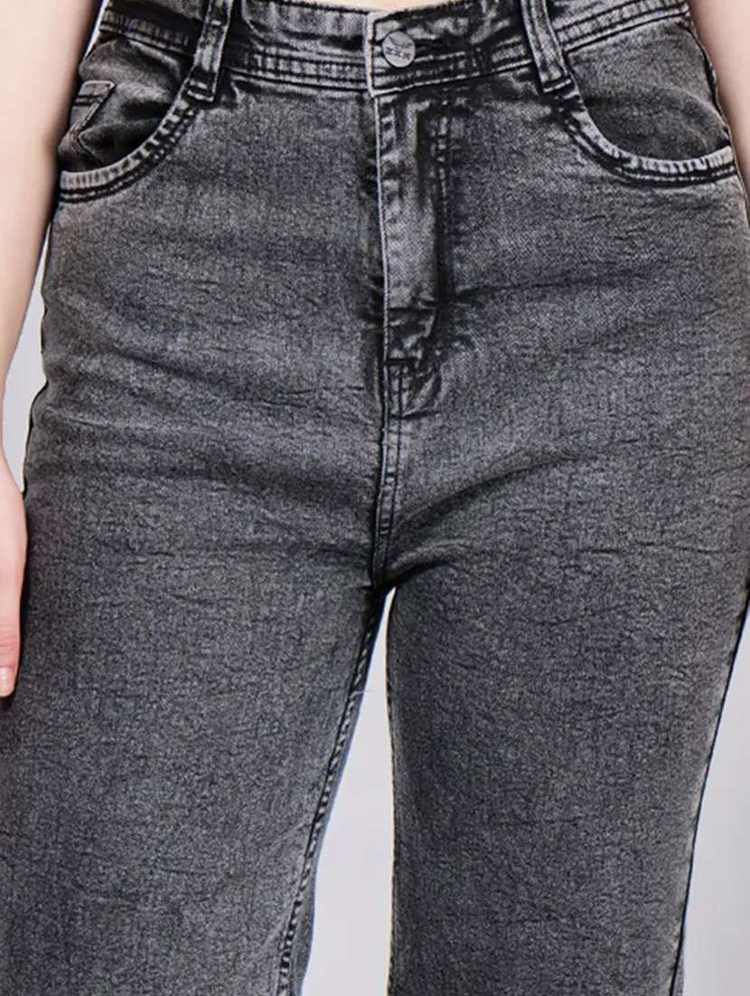 women solid mid rise straight jeans - 22351106 -  Standard Image - 1