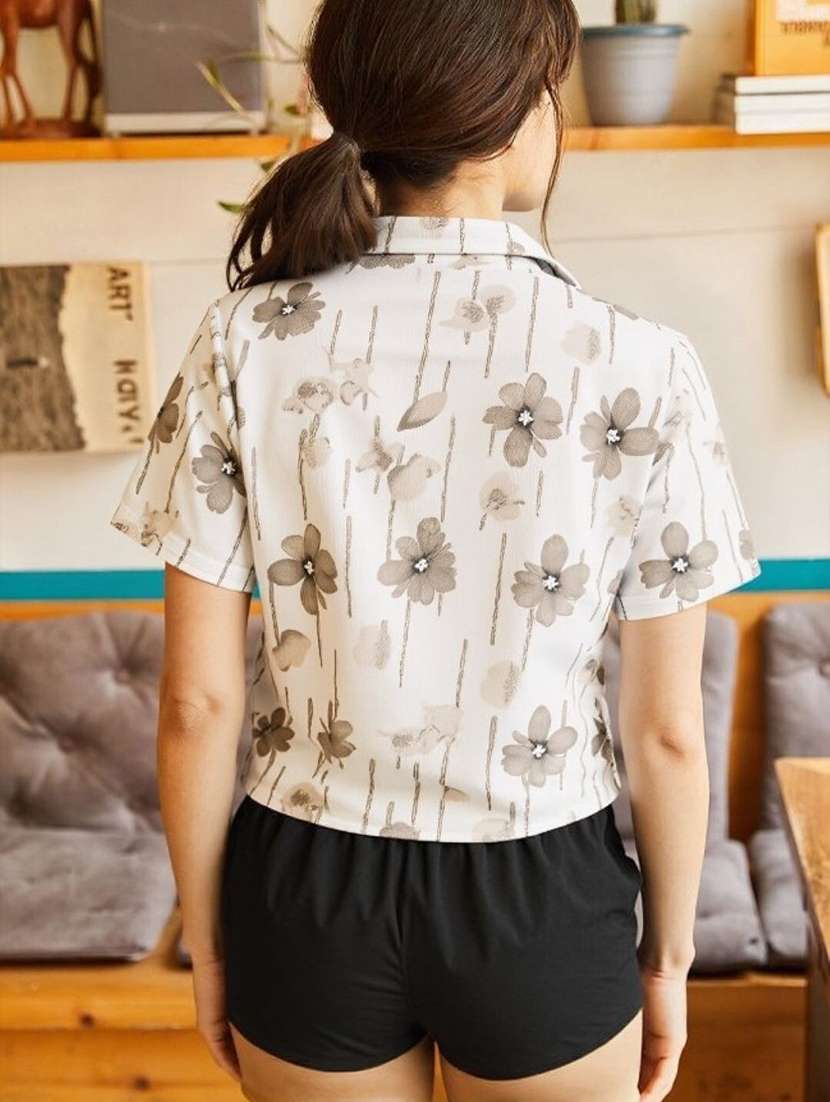 women floral print short sleeve crop shirt - 22353151 -  Standard Image - 1