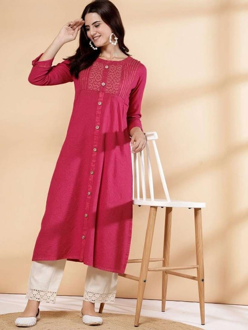 women solid with work three quarter sleeve a-line kurta