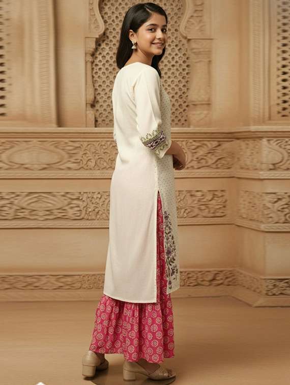 women printed three quarter sleeve straight kurta - 22353394 -  Standard Image - 1