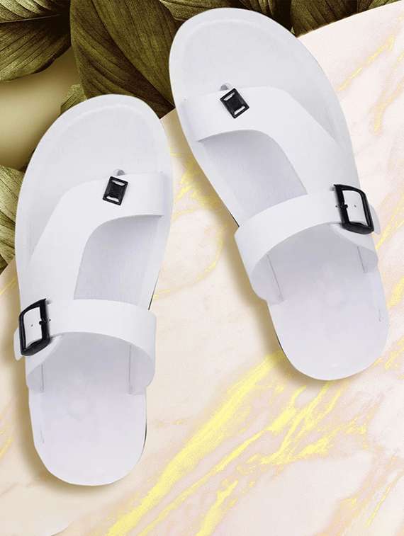 men solid one toe sandal  - 22353482 -  Standard Image - 1