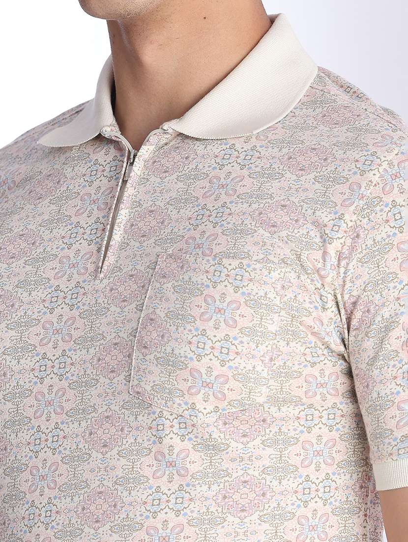 Men Printed Short Sleeves Polo T-shirt - 22353813 -  Standard Image - 1