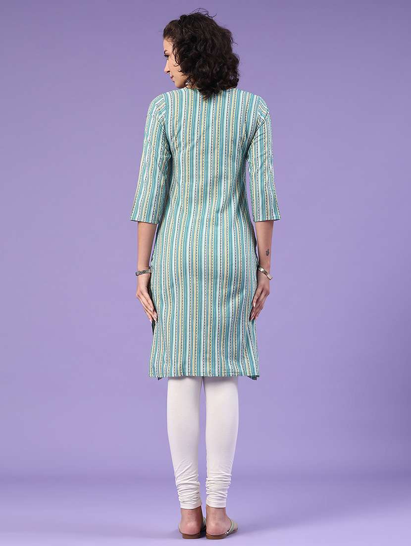 women green cotton straight kurta - 22353997 -  Standard Image - 4