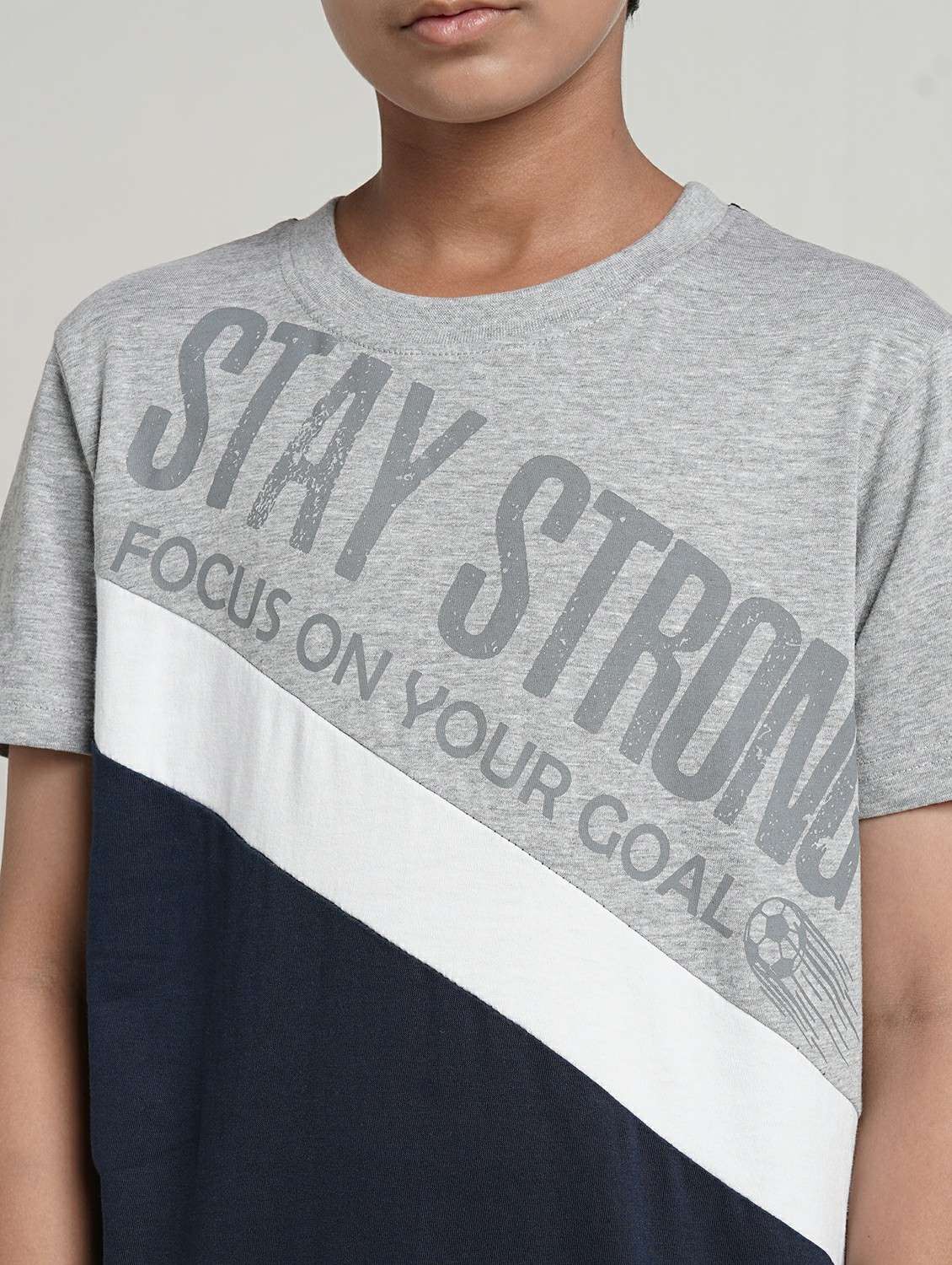 boys color blocked short sleeve t-shirt - 22354309 -  Standard Image - 4