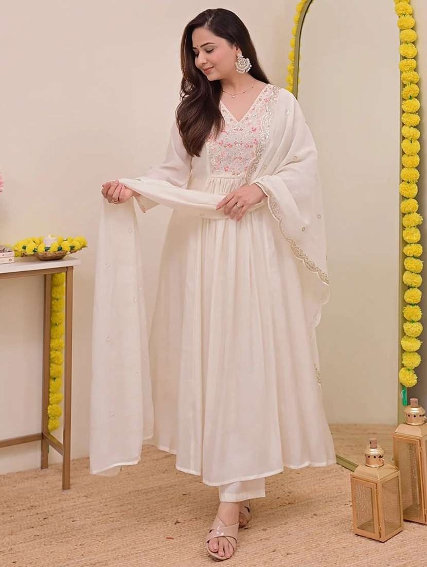 women solid with work three quarter sleeve kurta pant with dupatta set - 22354318 -  Standard Image - 1