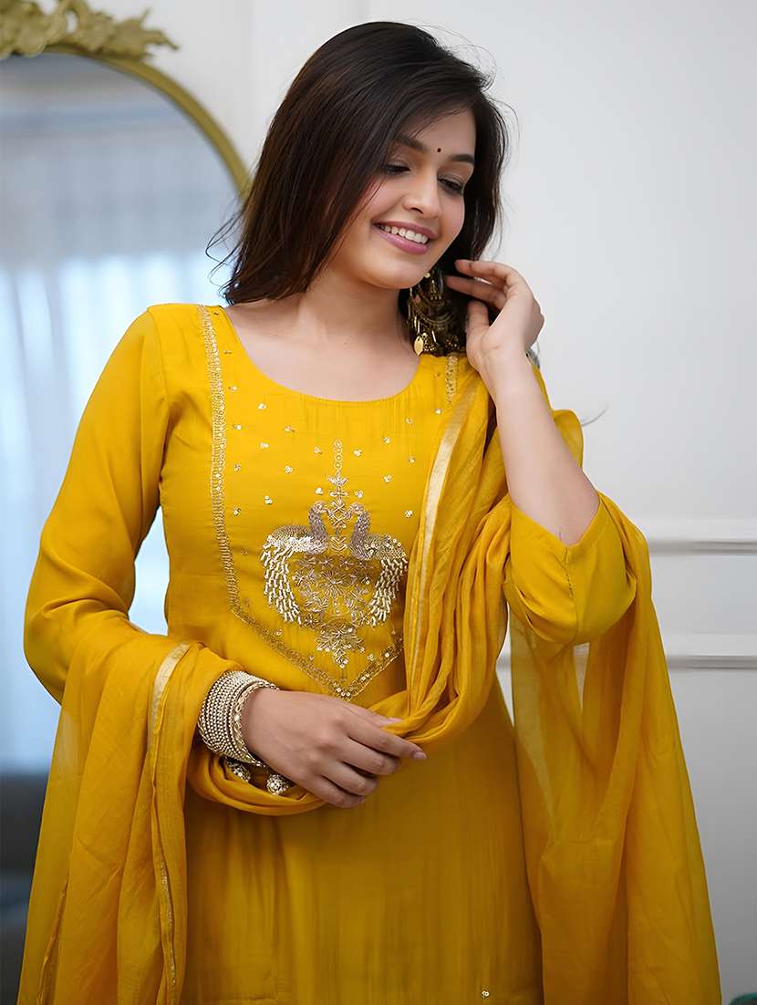 women solid with work three quarter sleeve kurta pant with dupatta set - 22354332 -  Standard Image - 4