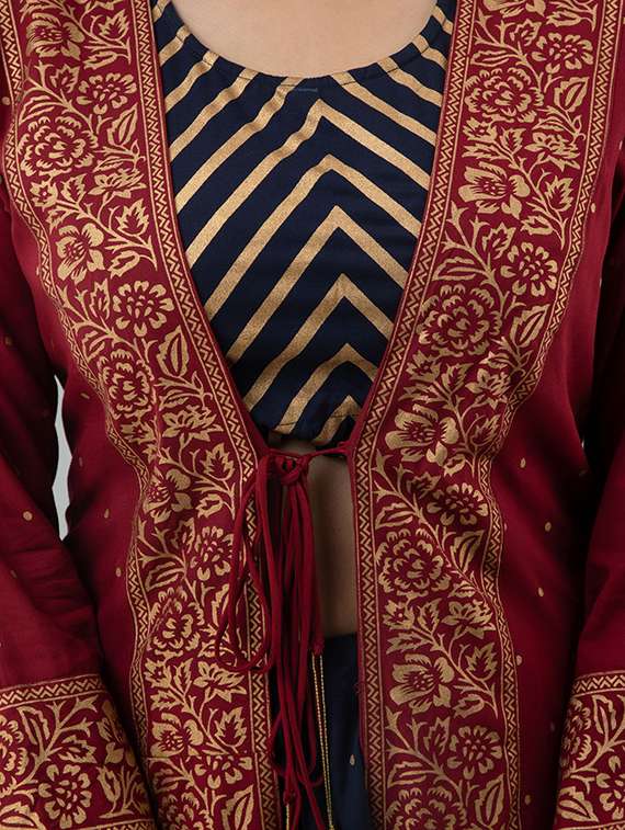 women printed skirt top with shrug set  - 22354523 -  Standard Image - 6