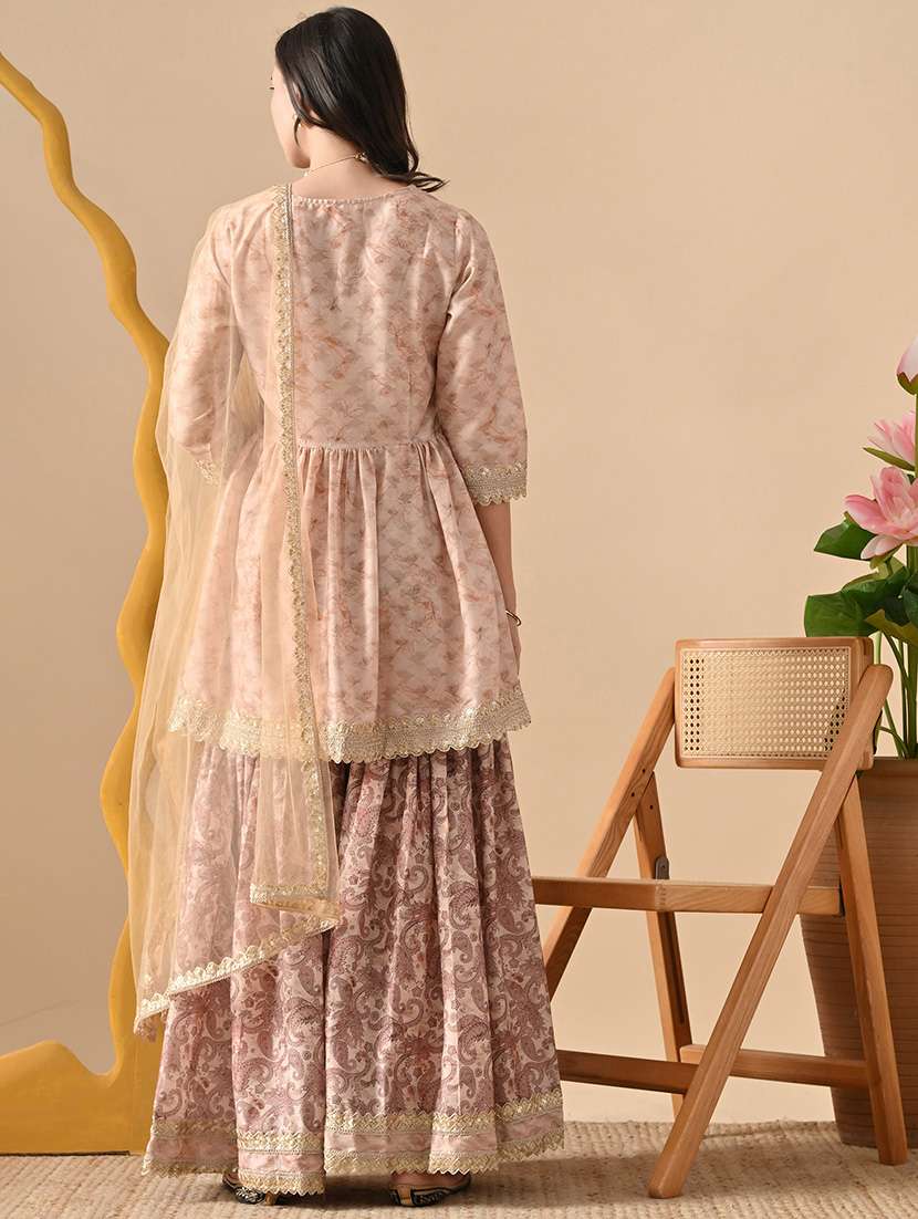 women three quarter sleeve kurta sharara with dupatta set - 22354524 -  Standard Image - 4