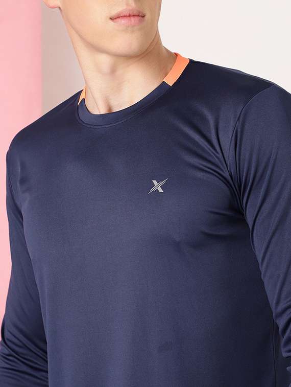men solid long sleeve regular fit t-shirt - 22355412 -  Standard Image - 4