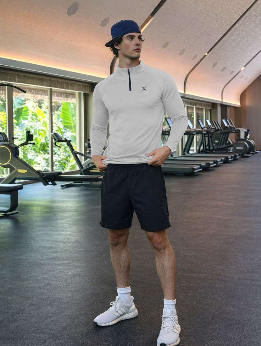 men pack of 2 solid long sleeve sports t-shirt - 22355738 -  Standard Image - 4