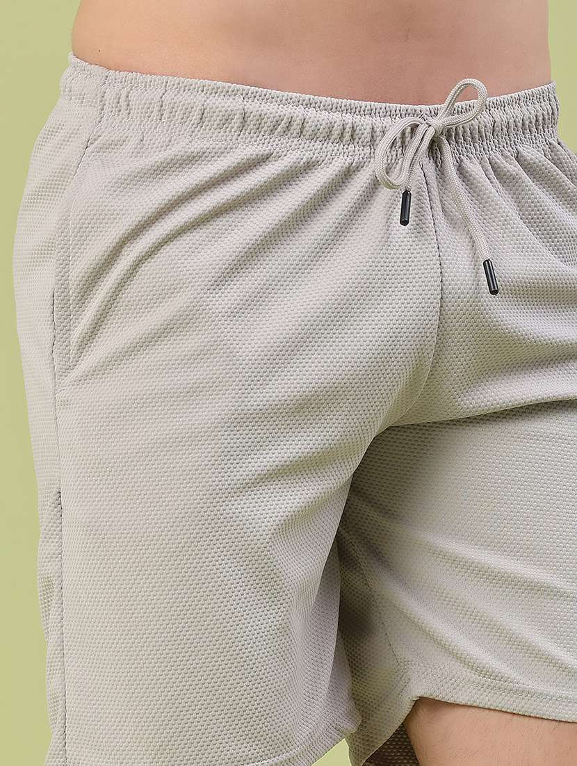 men textured mid rise slim fit shorts - 22355896 -  Standard Image - 1
