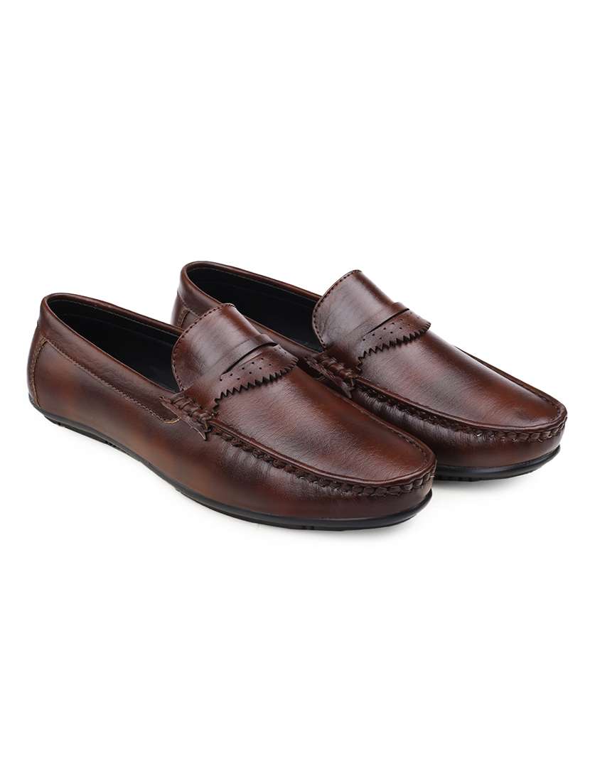 men solid slip on loafer - 22356541 -  Standard Image - 1