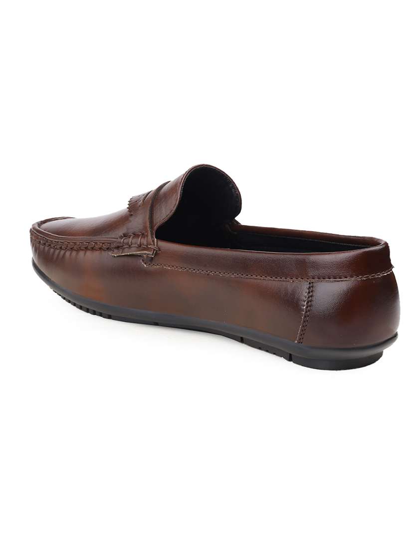 men solid slip on loafer - 22356541 -  Standard Image - 4