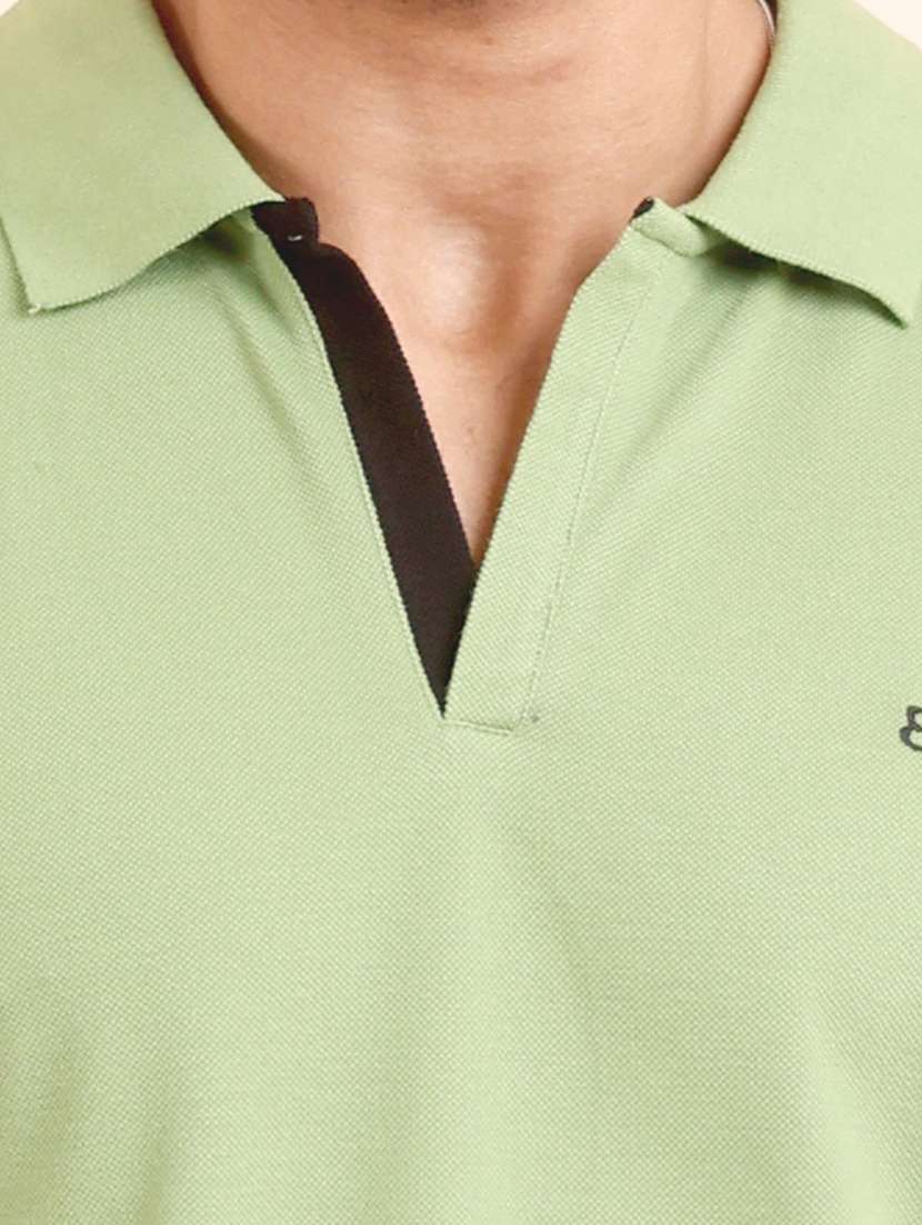 men solid short sleeve polo t-shirt - 22357018 -  Standard Image - 4