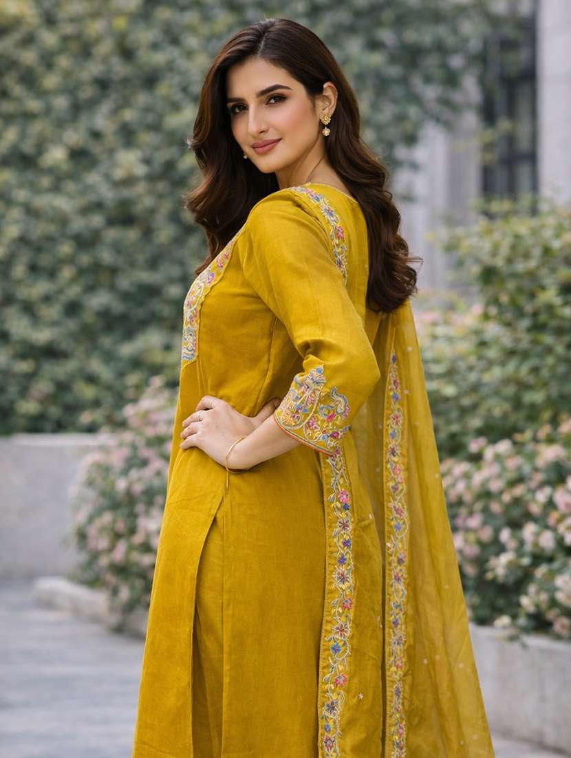 women solid with work three quarter sleeve kurta pant with dupatta set - 22357050 -  Standard Image - 4