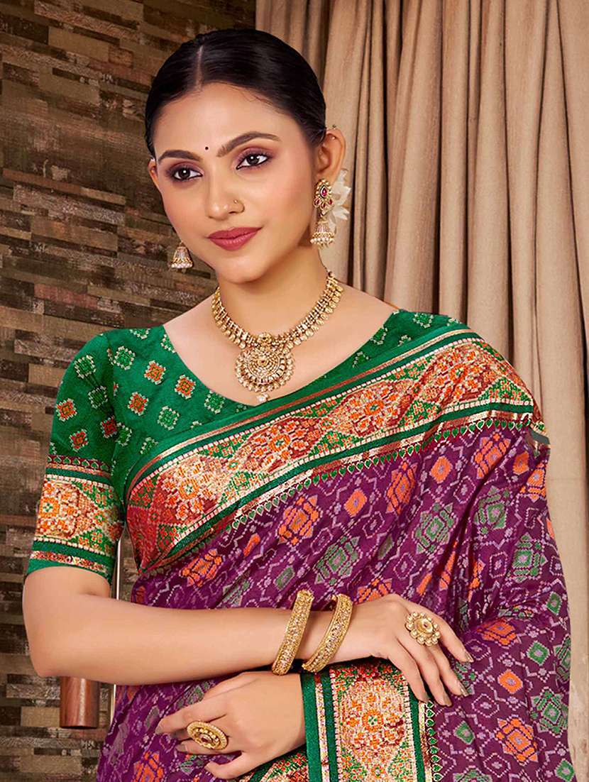 women self design patola saree with blouse - 22357648 -  Standard Image - 1