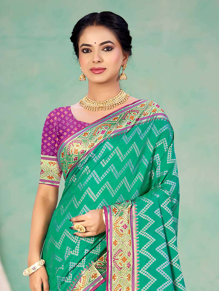women self design patola saree with blouse - 22357671 -  Standard Image - 1