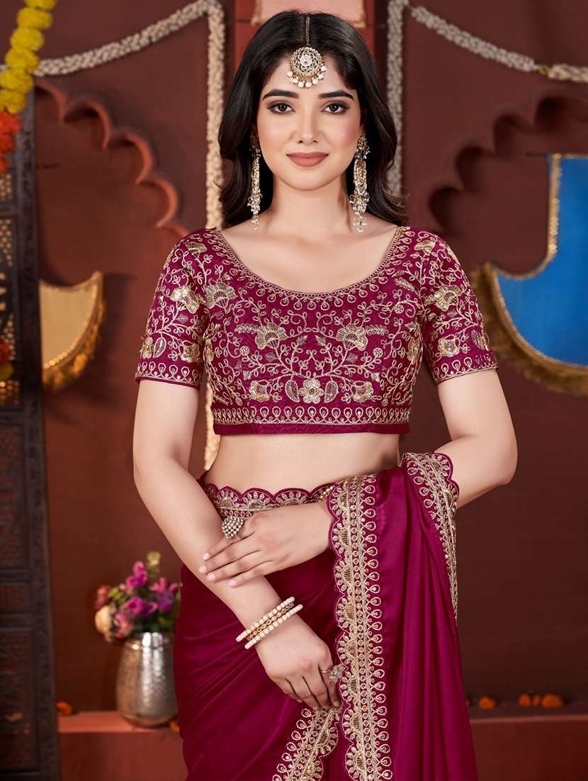 Women Solid With Bordered Saree With Blouse - 22357836 -  Standard Image - 4